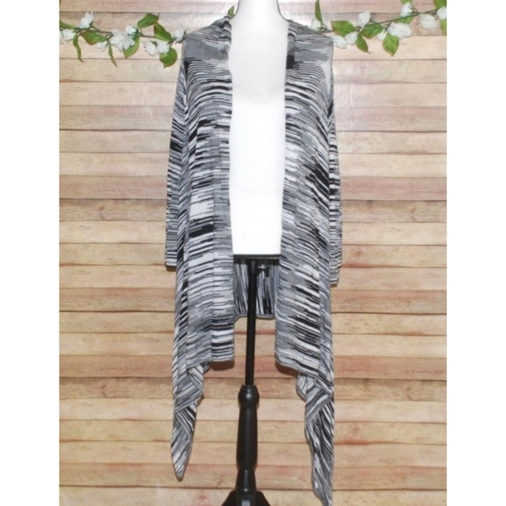 Jones New York open-front cardigan lightweight textured abstract striped pattern